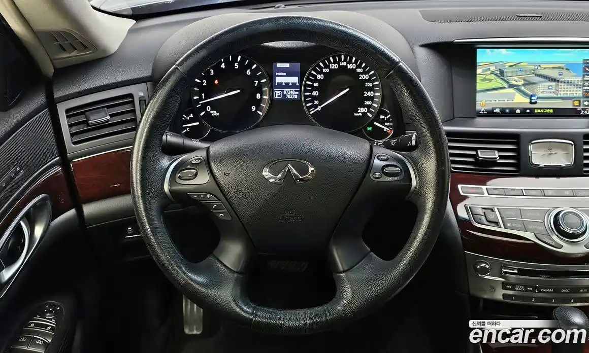 Infiniti Q70 2017 3.7 гидро в Москве № 246495, фото 14