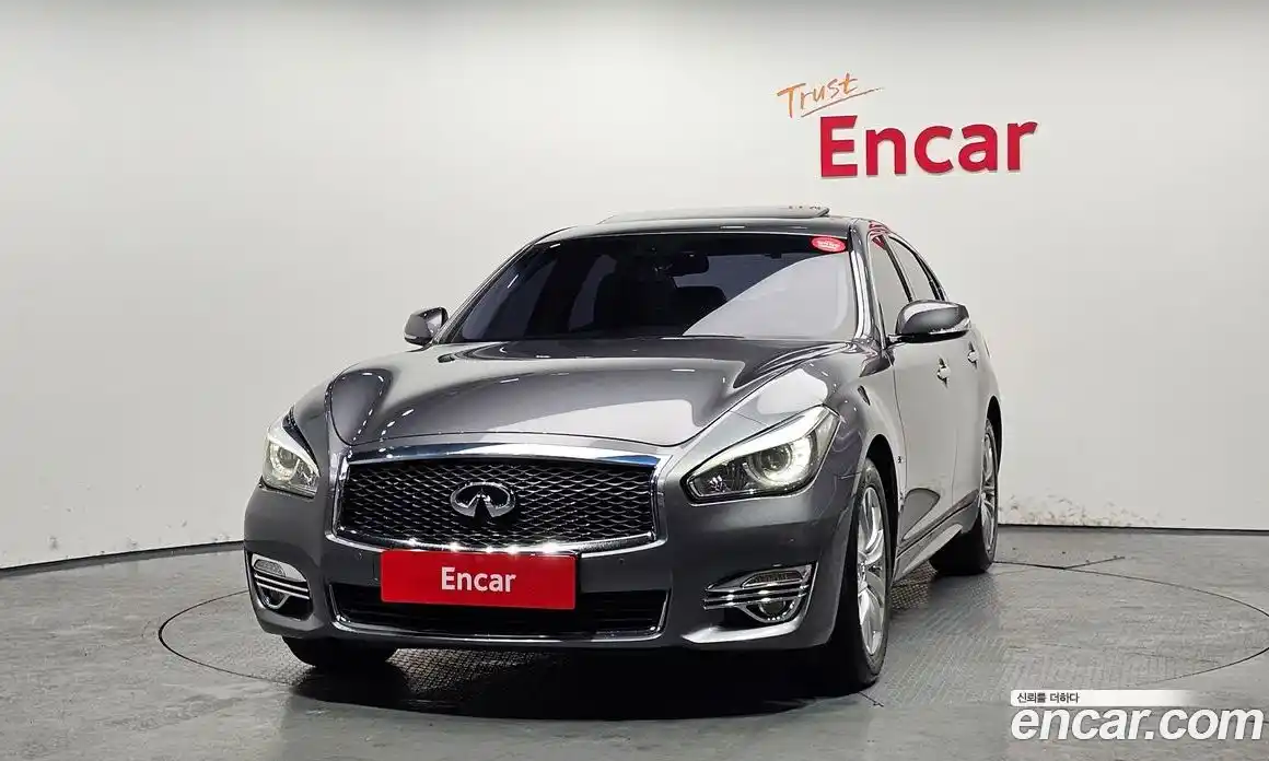 Infiniti Q70 2017 3.7 гидро в Москве № 246495, фото 3
