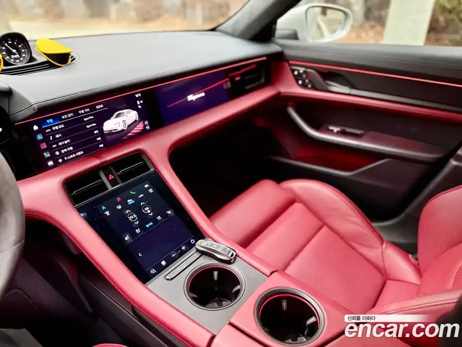 Porsche Taycan 2022 гидро в Москве № 251476, фото 14