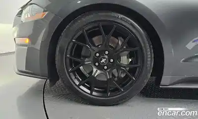 Ford Mustang 2018 2.3 гидро в Москве № 255588, миниатюра 5