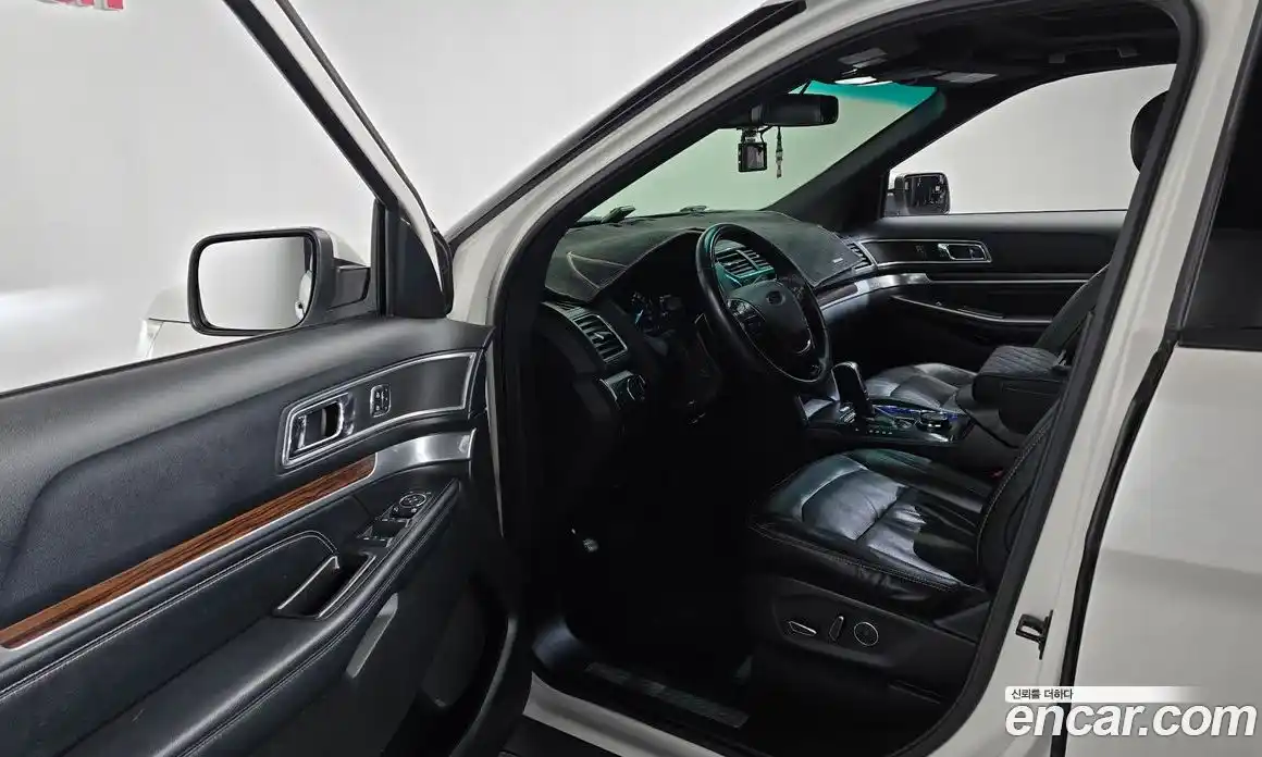 Ford Explorer 2015 2.3 гидро в Москве № 255623, фото 10