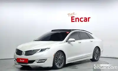 Lincoln MKZ, 2016