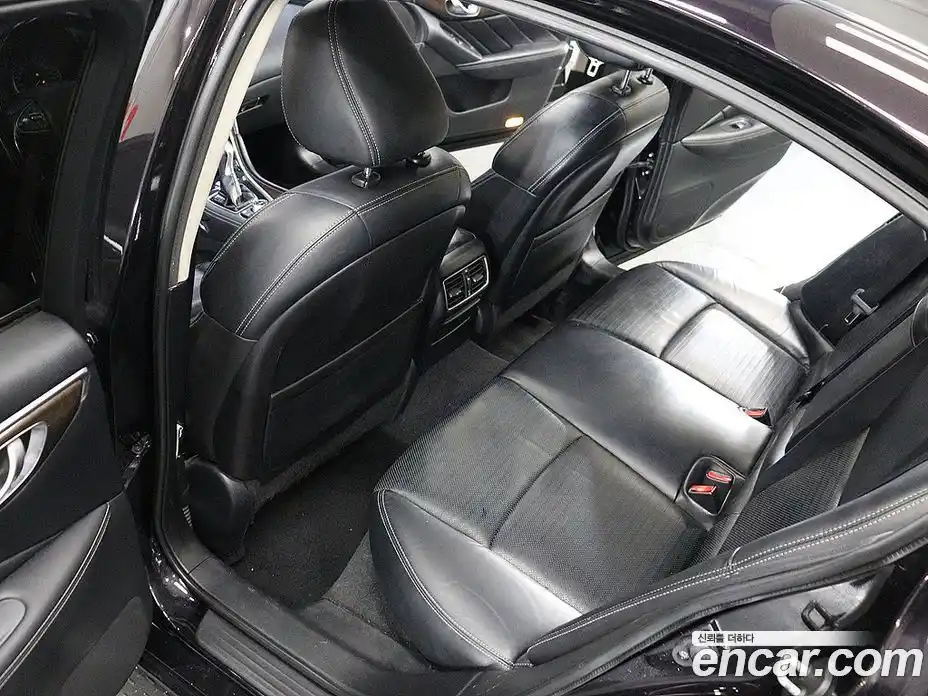 Infiniti Q50 2015 3.5 гидро в Москве № 257138, фото 17