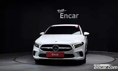 Mercedes-Benz A-Class 2021 2.0 гидро в Москве № 262915, миниатюра 3