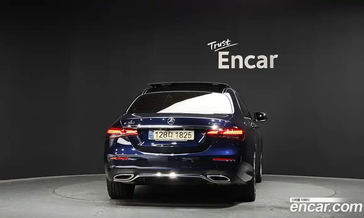 Mercedes-Benz E-Class 2021 2.0 гидро в Москве № 263485, фото 4