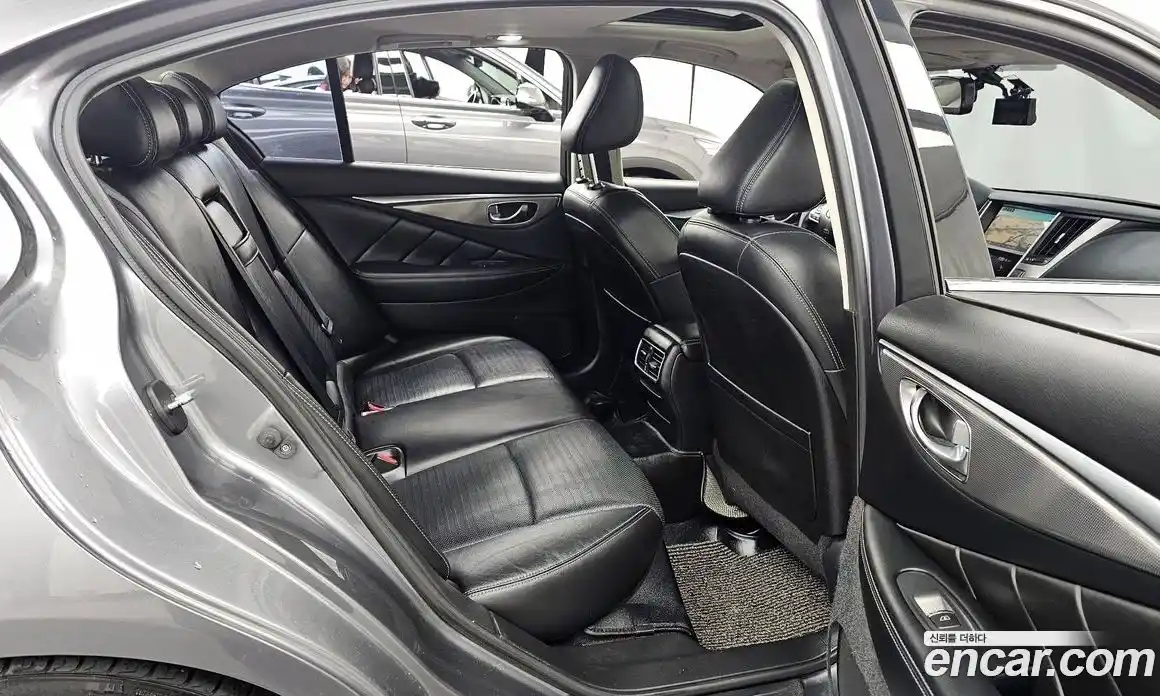 Infiniti Q50 2016 3.5 гидро в Москве № 268819, фото 12