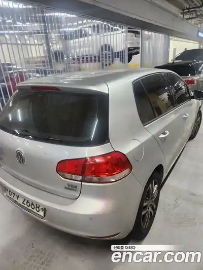 Volkswagen Golf 2011 1.6 гидро в Москве № 301915, миниатюра 2
