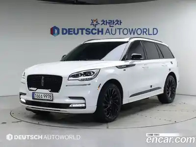 Lincoln Aviator, 2023