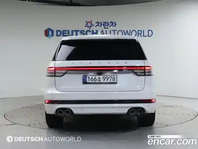 Lincoln Aviator 2023 3.0 гидро в Москве № 304078, миниатюра 4