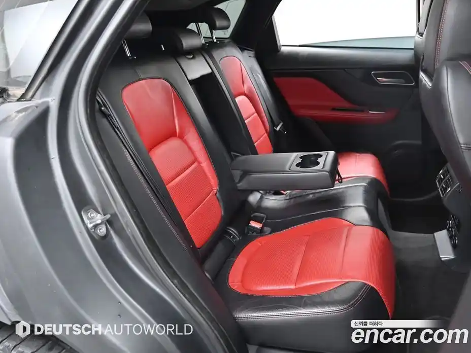 Jaguar F-Pace 2016 2.0 гидро в Москве № 305165, фото 12