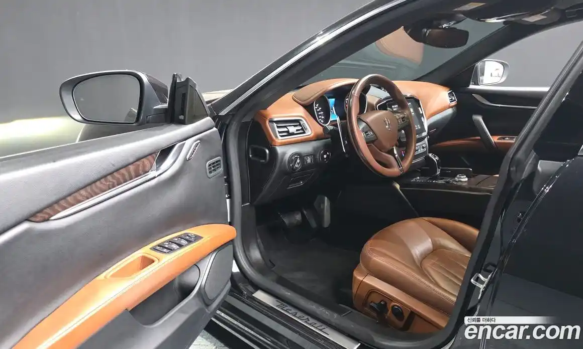 Maserati Ghibli 2018 3.0 гидро в Москве № 331123, фото 10