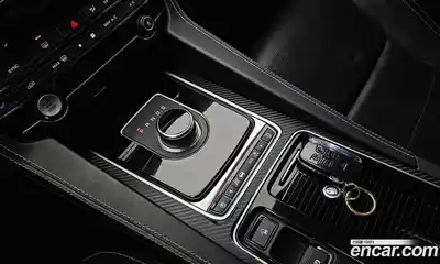 Jaguar F-Pace 2017 2.0 гидро в Москве № 335827, миниатюра 9