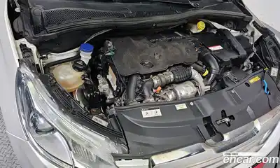 Peugeot 2008 2015 1.6 гидро в Москве № 336236, миниатюра 6