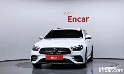 Mercedes-Benz E-Class 2023 2.0 гидро, миниатюра 3