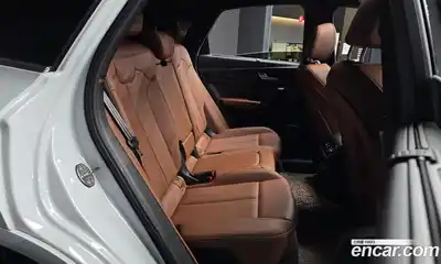 Audi Q5 2023 2.0 гидро в Москве № 343451, миниатюра 12