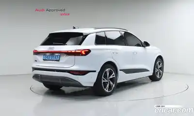 Audi Q6 e-tron 2025 1.0 гидро в Москве № 343908, миниатюра 2