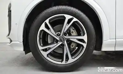 Audi Q6 e-tron 2025 1.0 гидро в Москве № 343908, миниатюра 5