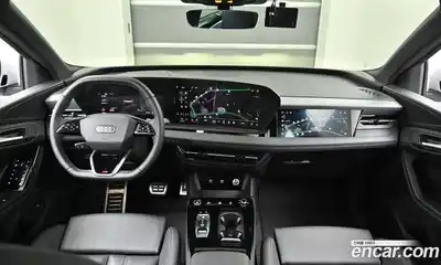 Audi Q6 e-tron 2025 1.0 гидро в Москве № 343908, миниатюра 7