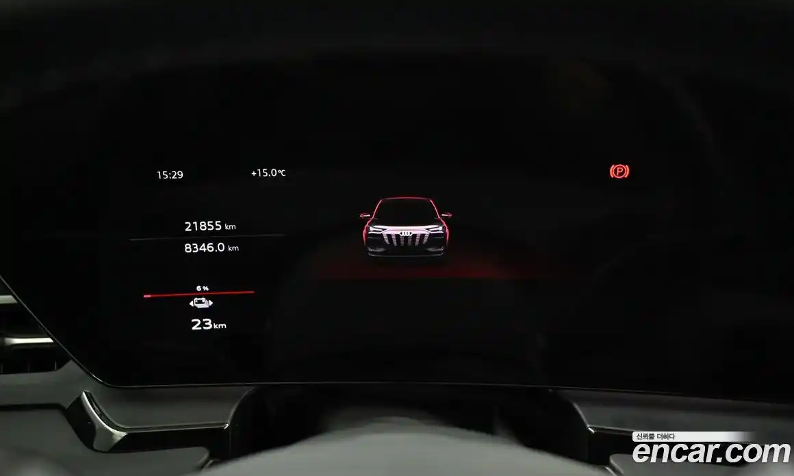 Audi Q6 e-tron 2025 1.0 гидро в Москве № 343908, фото 8
