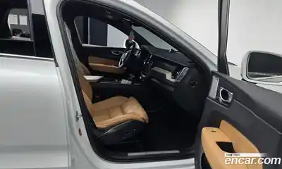 Volvo XC60 2017 2.0 гидро в Москве № 344237, миниатюра 11