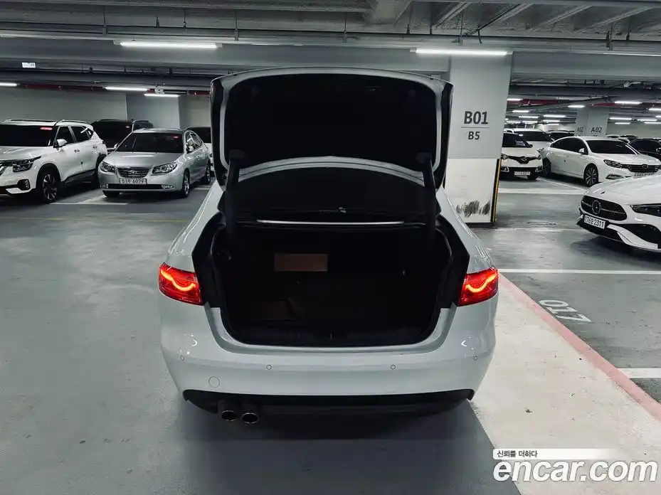 Jaguar XF 2020 2.0 гидро в Москве № 386451, фото 18