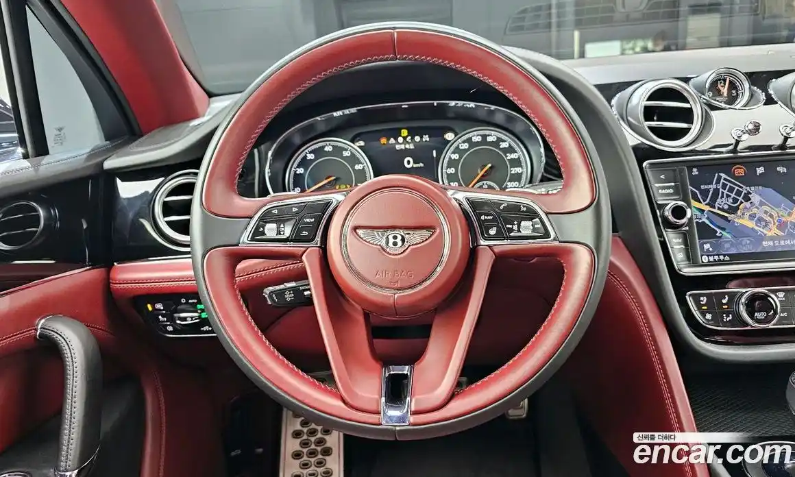 Bentley Bentayga 2020 4.0 гидро в Москве № 387174, фото 13