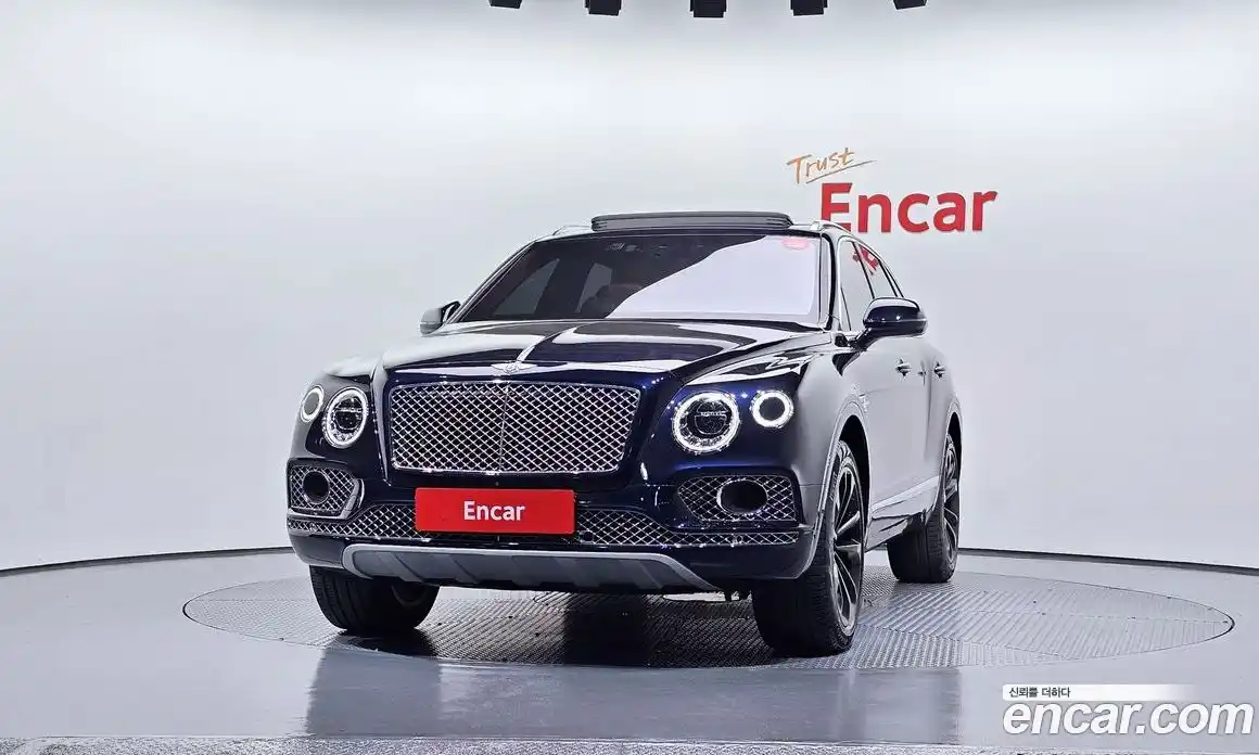 Bentley Bentayga 2020 4.0 гидро в Москве № 387174, фото 3