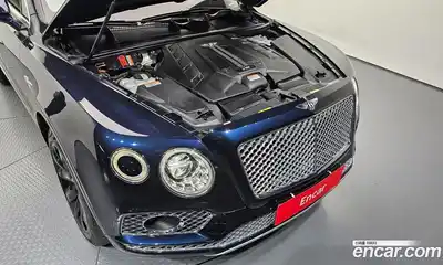 Bentley Bentayga 2020 4.0 гидро в Москве № 387174, миниатюра 6