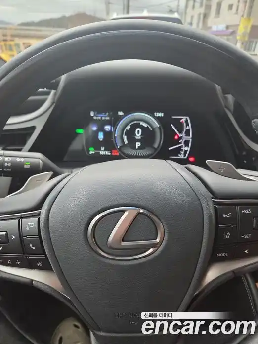 Lexus ES 2025 2.5 гидро в Москве № 398712, фото 7