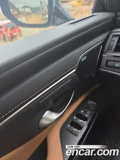 Lexus ES 2025 2.5 гидро в Москве № 398712, миниатюра 10