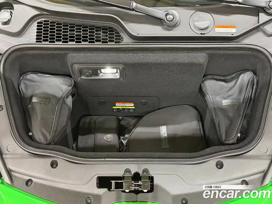 Lamborghini Huracan 2023 5.2 гидро в Москве № 406299, фото 16