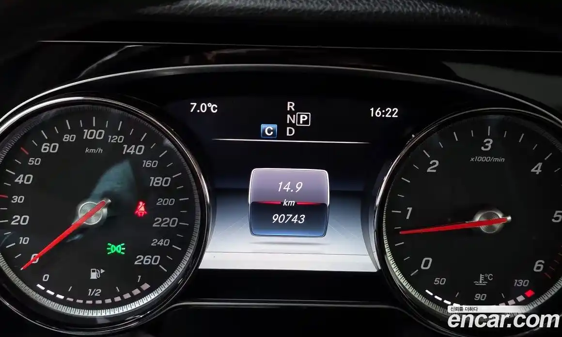 Mercedes-Benz E-Class 2016 1.9 гидро в Москве № 467873, фото 8