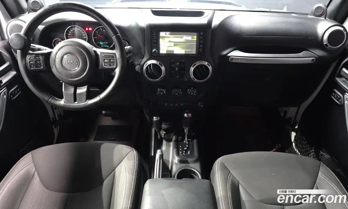 Jeep Wrangler 2014 2.8 гидро в Москве № 472859, фото 7
