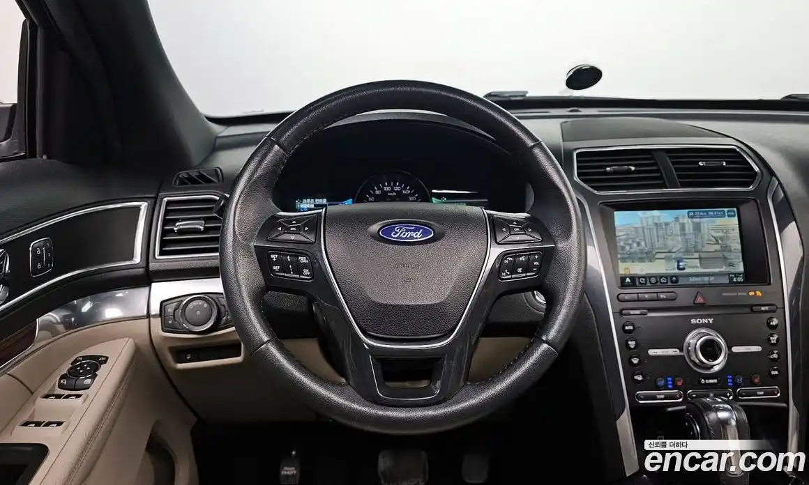 Ford Explorer 2019 2.3 гидро в Москве № 473478, фото 13
