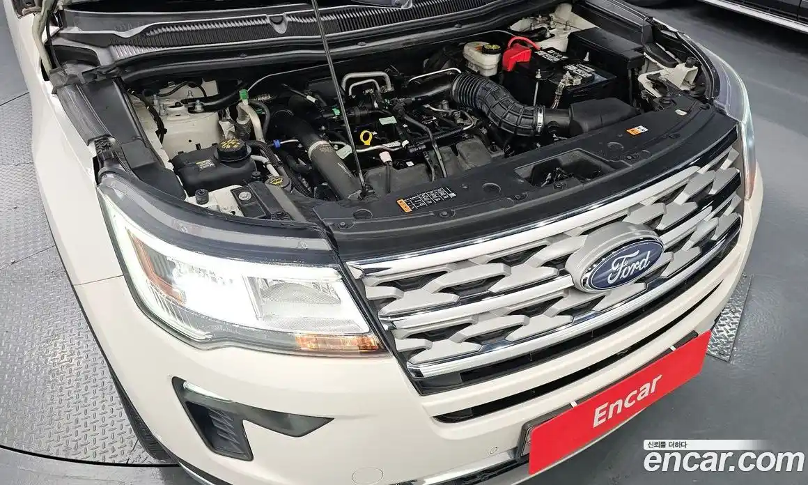 Ford Explorer 2019 2.3 гидро в Москве № 473478, фото 6
