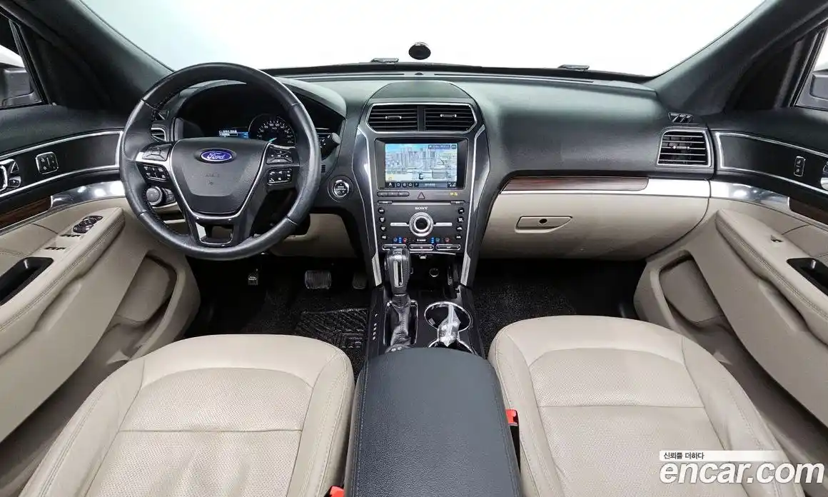 Ford Explorer 2019 2.3 гидро в Москве № 473478, фото 7