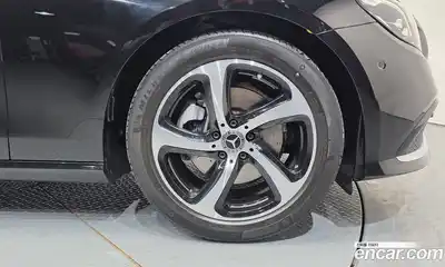 Mercedes-Benz E-Class 2021 2.0 гидро, миниатюра 5