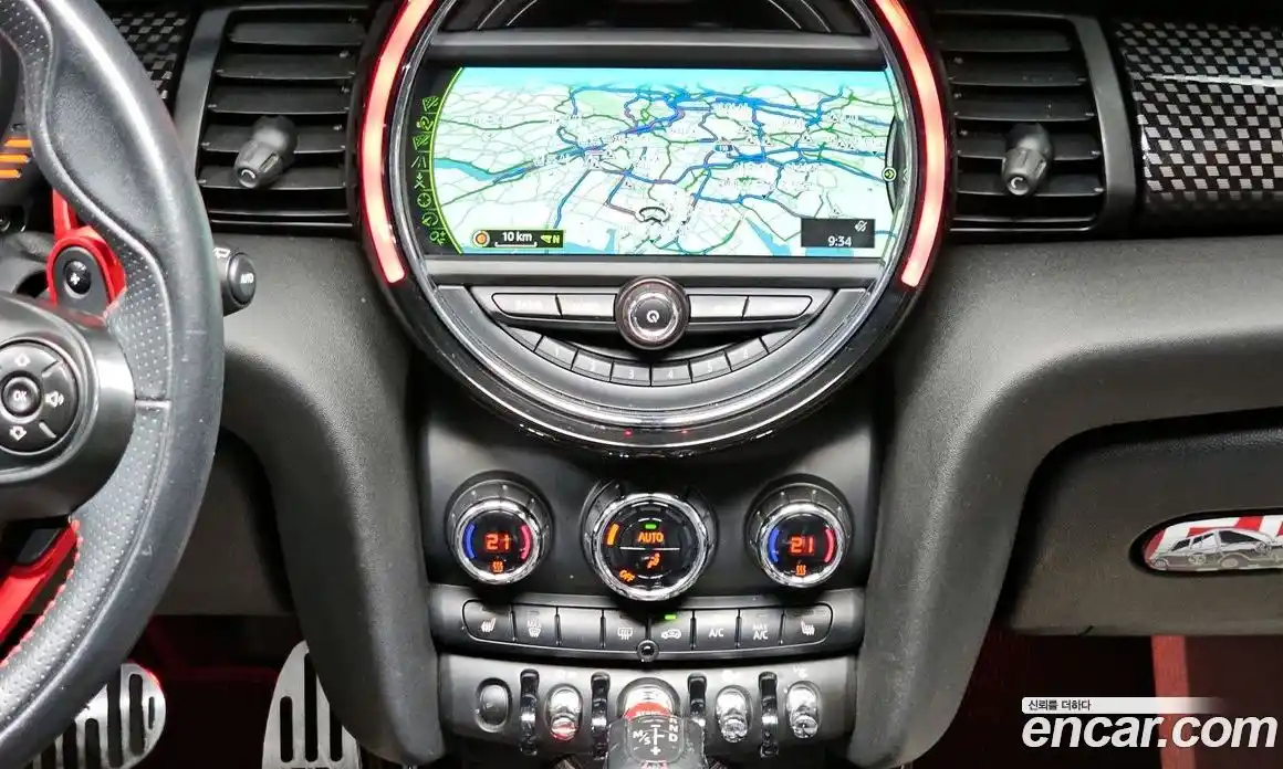 Mini Cooper 2017 2.0 гидро в Москве № 499137, фото 14