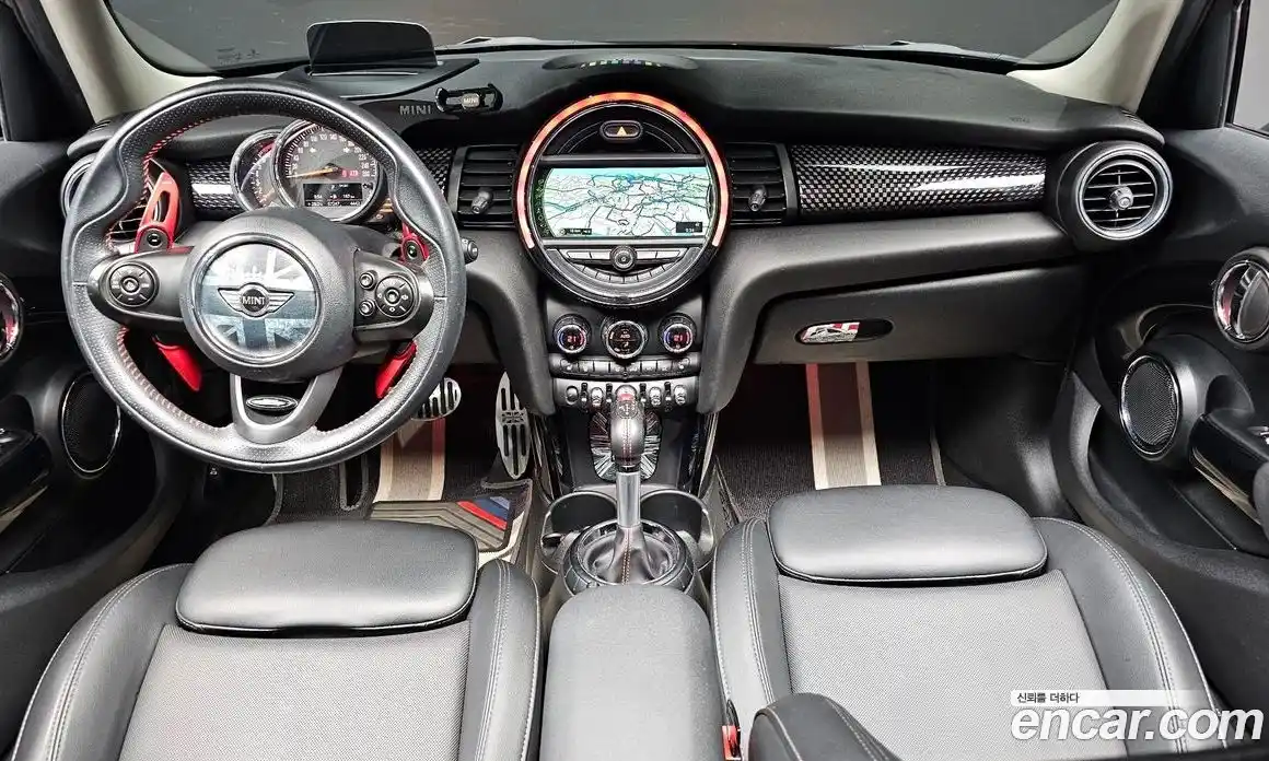 Mini Cooper 2017 2.0 гидро в Москве № 499137, фото 7