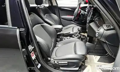 Mini Cooper 2017 2.0 гидро в Москве № 499137, миниатюра 10