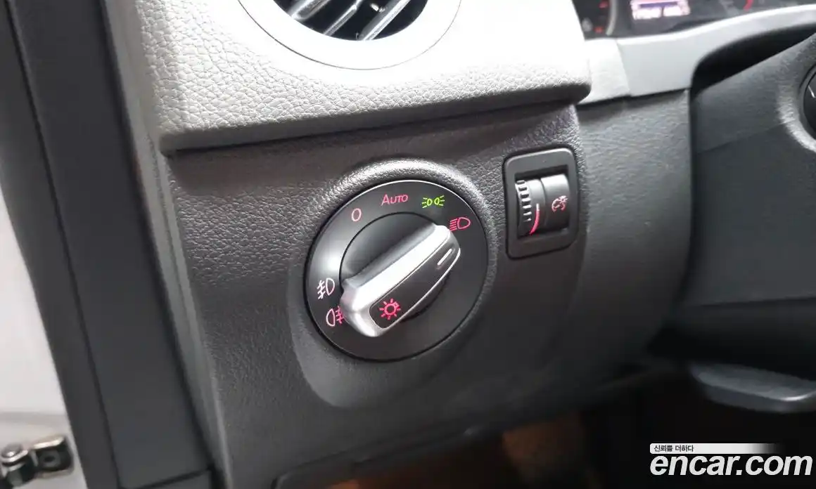Volkswagen Tiguan 2016 2.0 гидро в Москве № 533470, фото 18