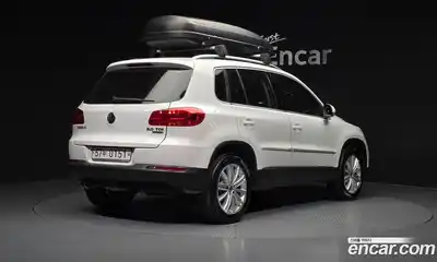 Volkswagen Tiguan 2016 2.0 гидро в Москве № 533470, миниатюра 2