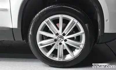 Volkswagen Tiguan 2016 2.0 гидро в Москве № 533470, миниатюра 5