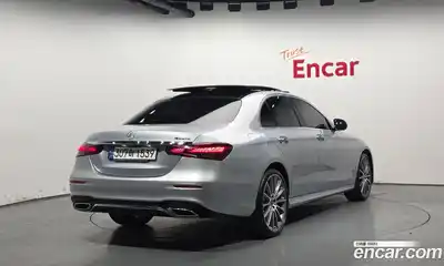 Mercedes-Benz E-Class 2022 2.0 гидро, миниатюра 2