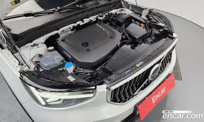 Volvo XC40 2023 2.0 гидро в Москве № 544984, миниатюра 6