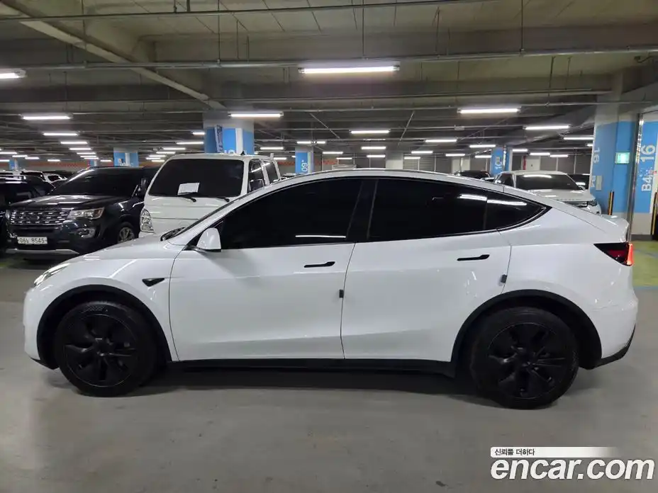 Tesla Model Y 2024 0.1 гидро в Москве № 546984, фото 5