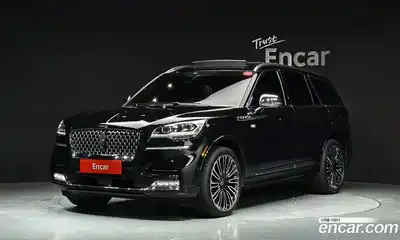 Lincoln Aviator, 2022
