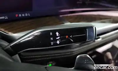 Cadillac Escalade 2025 6.2 гидро в Москве № 611542, миниатюра 9
