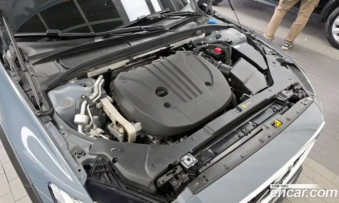 Volvo V60 2022 2.0 гидро в Москве № 724096, фото 6