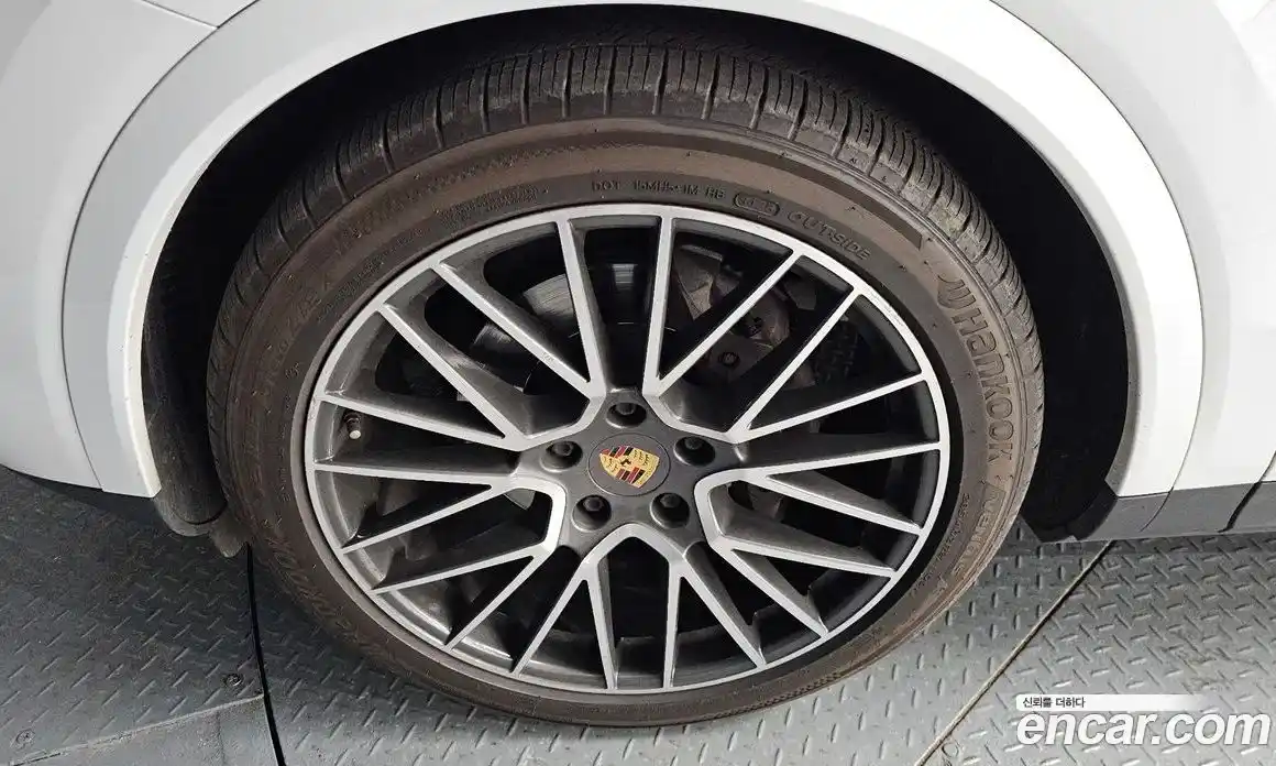 Porsche Cayenne 2019 3.0 гидро в Москве № 724209, фото 5